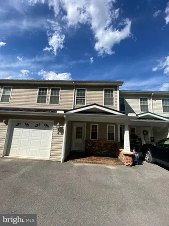$1,450 | 65 Woods Edge Road, Unit 4, Fort Ashby, WV 26719