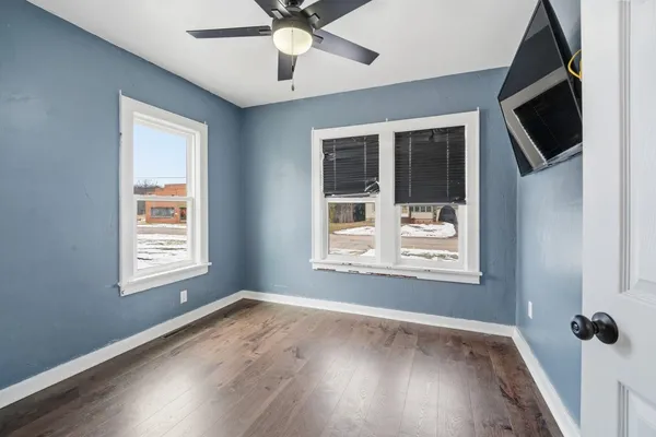 $299,000 | 250 West Caroline Street, Markesan, WI 53946