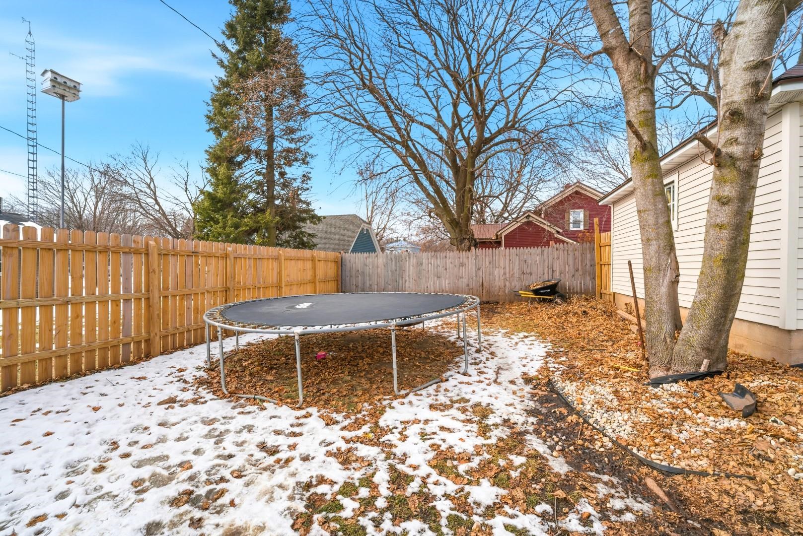 250 West Caroline Street Markesan, WI 53946 - Photo 26 of 43