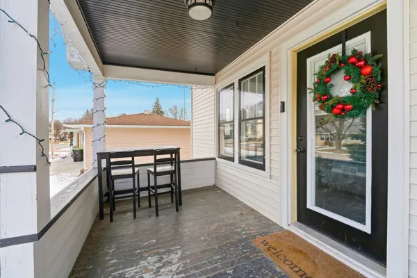 $299,000 | 250 West Caroline Street, Markesan, WI 53946