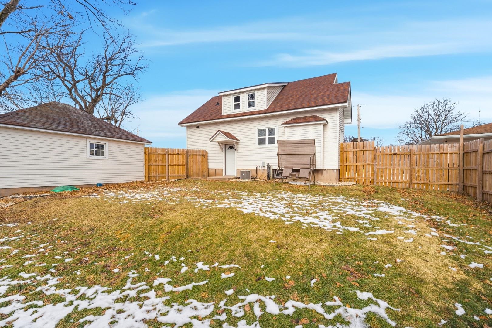 250 West Caroline Street Markesan, WI 53946 - Photo 36 of 43