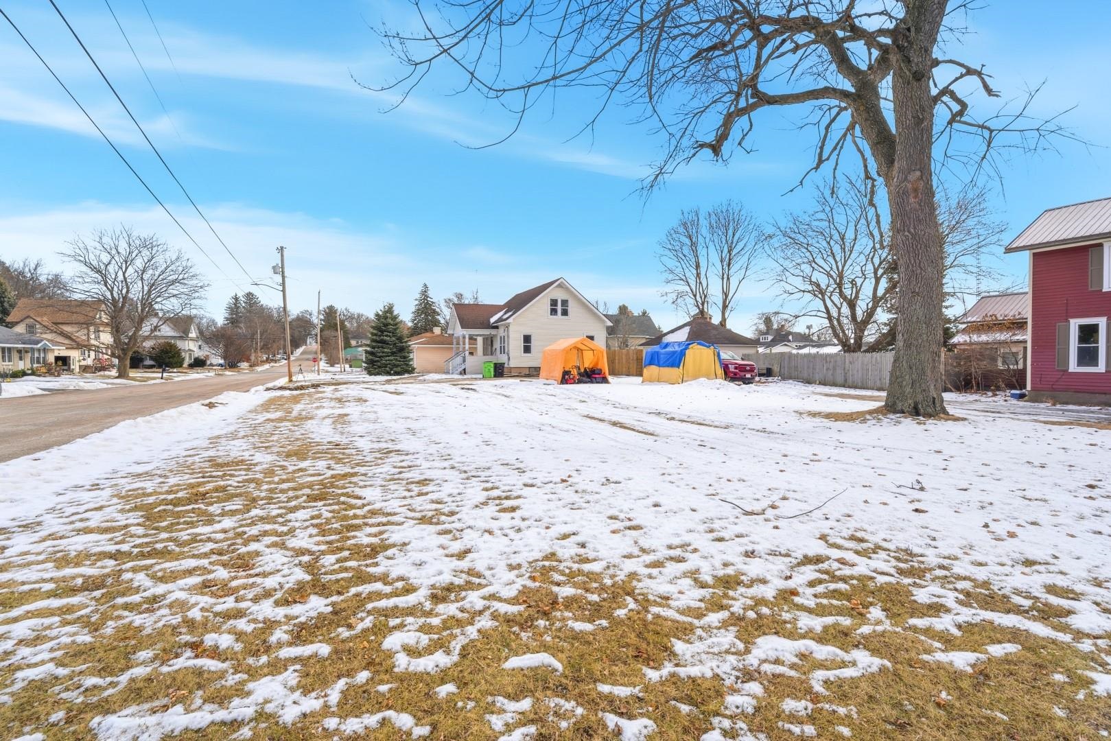 250 West Caroline Street Markesan, WI 53946 - Photo 37 of 43