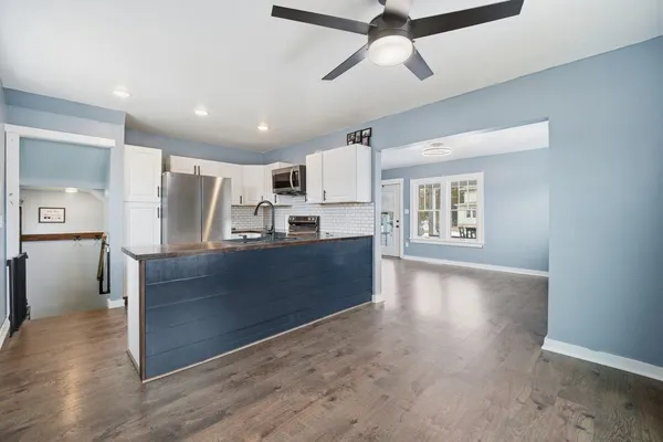 $299,000 | 250 West Caroline Street, Markesan, WI 53946