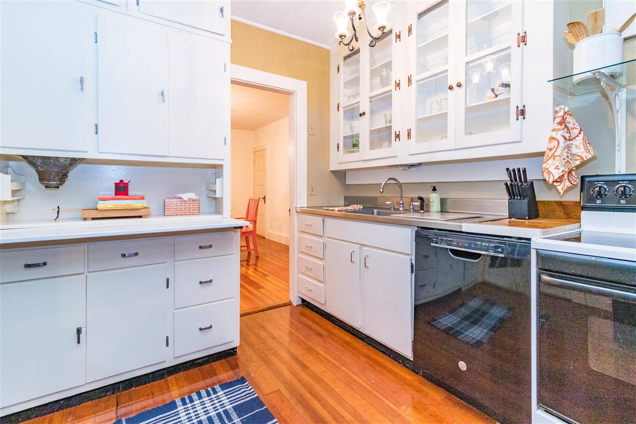 710 Middle Road Portsmouth, NH 03801 - Photo 5 of 31