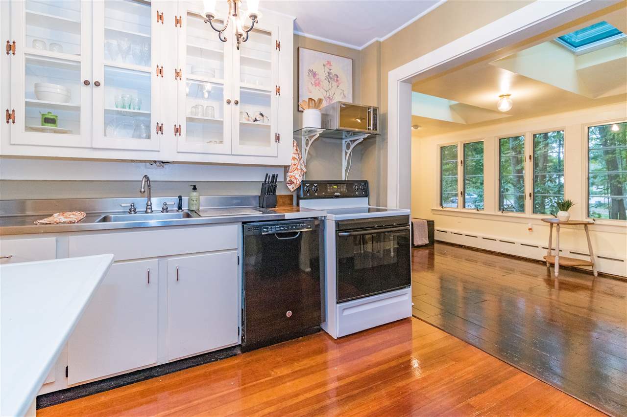 710 Middle Road Portsmouth, NH 03801 - Photo 7 of 31