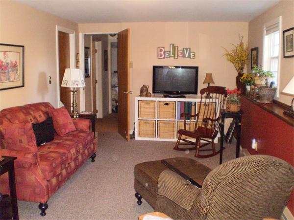102 Breakneck Road Southbridge, MA 01550 - Photo 4 of 17