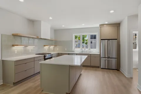 $699,900 | 15 North Hill Street, Unit E, Nashville, TN 37210