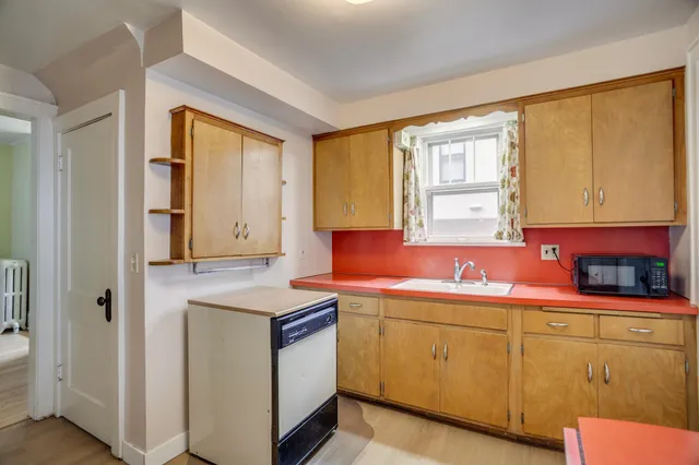 $350,000 | 1910 Franklin Avenue Southeast, Minneapolis, MN 55414