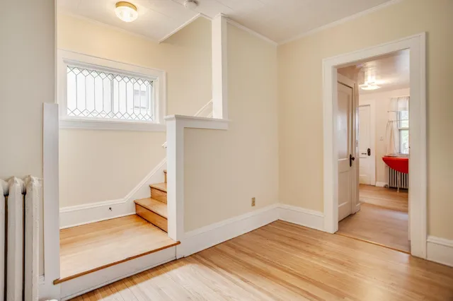 $350,000 | 1910 Franklin Avenue Southeast, Minneapolis, MN 55414