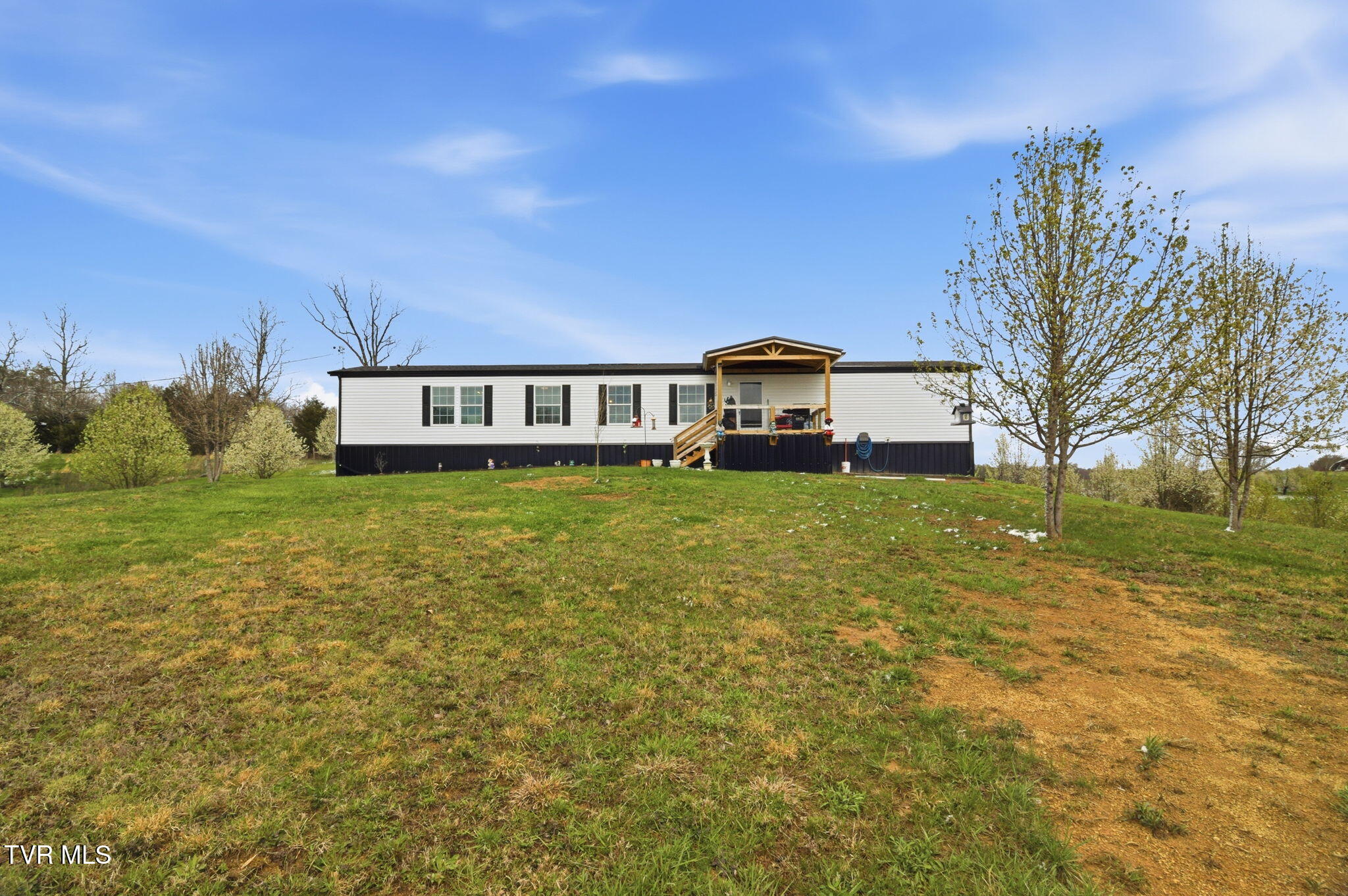 1885 Snake Hollow Road Greeneville, TN 37743 - Photo 22 of 26 23-web-or-mls-DZ3A9643