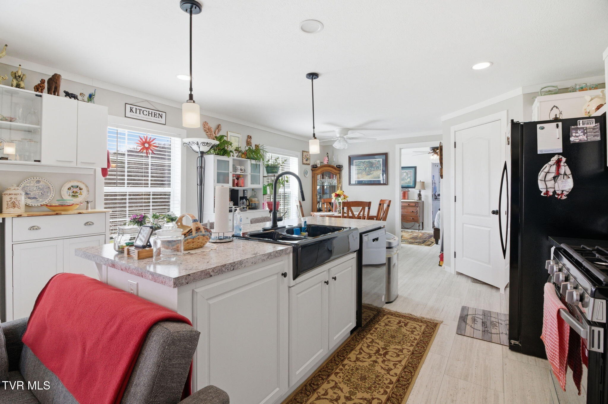 1885 Snake Hollow Road Greeneville, TN 37743 - Photo 4 of 26 3-web-or-mls-DZ3A9555