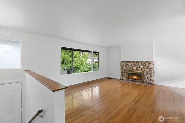 $775,000 | 13433 1st Avenue West, Everett, WA 98208