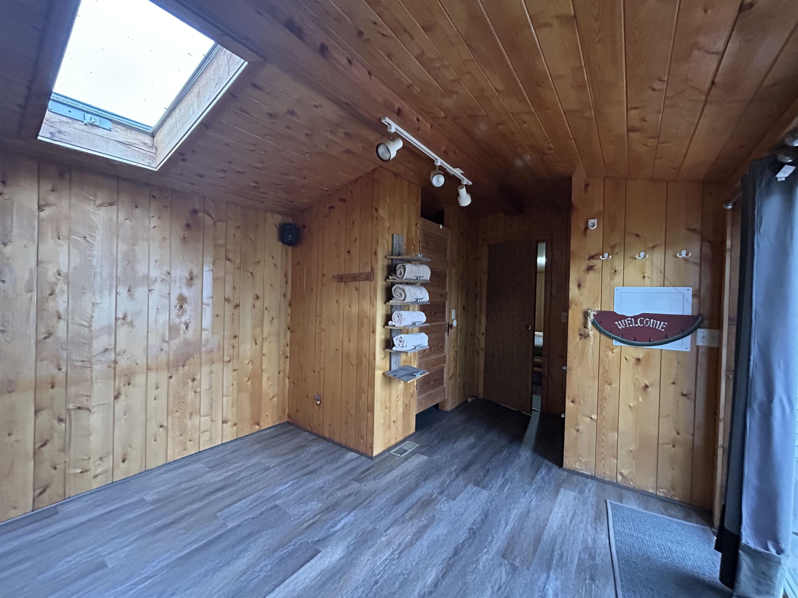 1750 West Pratt Lake Road Gladwin, MI 48624 - Photo 13 of 21