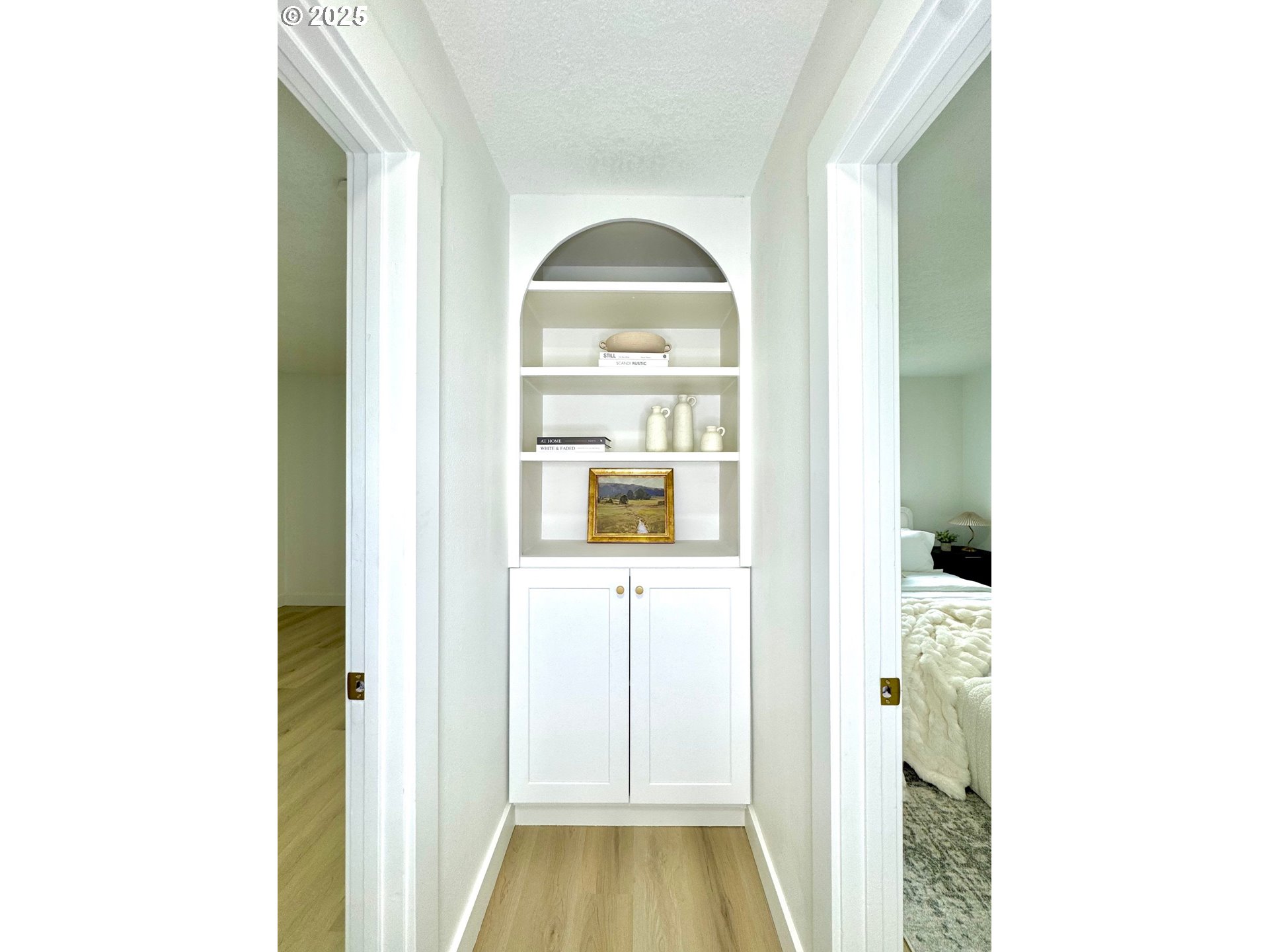 4827 Southeast 86th Avenue Portland, OR 97266 - Photo 11 of 36