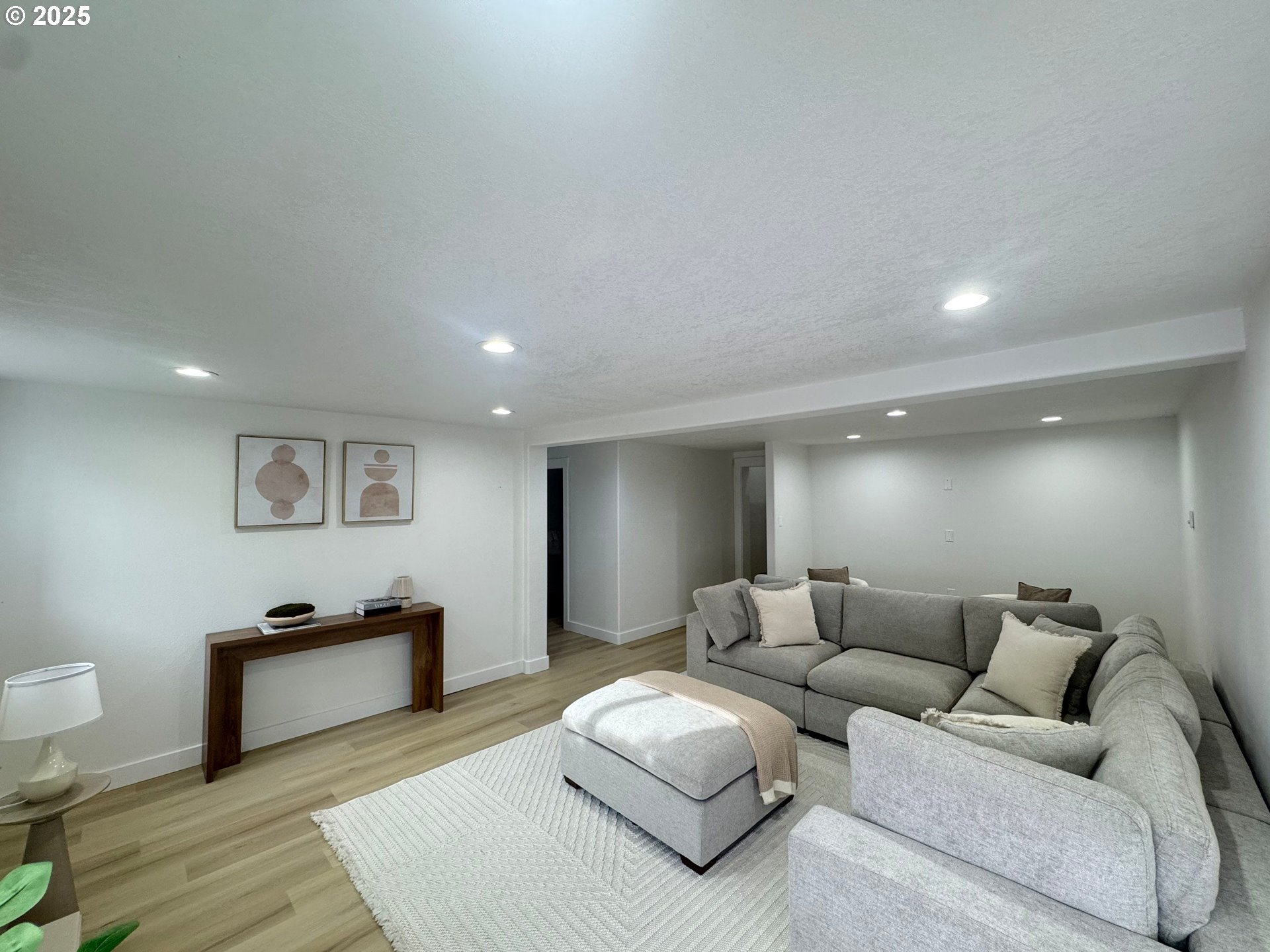 4827 Southeast 86th Avenue Portland, OR 97266 - Photo 16 of 36