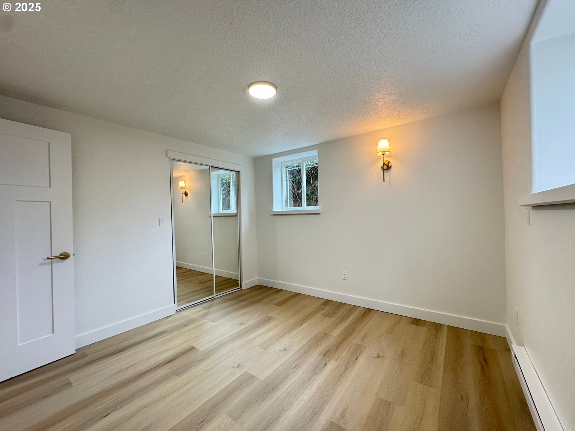 4827 Southeast 86th Avenue Portland, OR 97266 - Photo 27 of 36