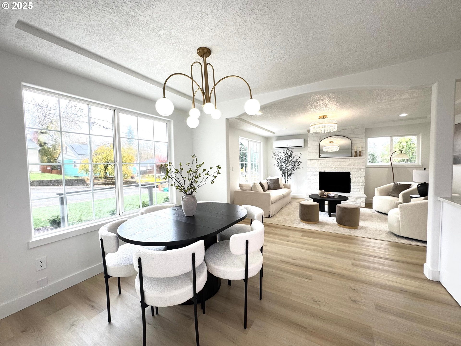 4827 Southeast 86th Avenue Portland, OR 97266 - Photo 9 of 36