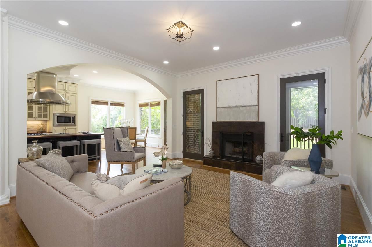 3935 Butler Springs Way Hoover, AL 35226 - Photo 13 of 50