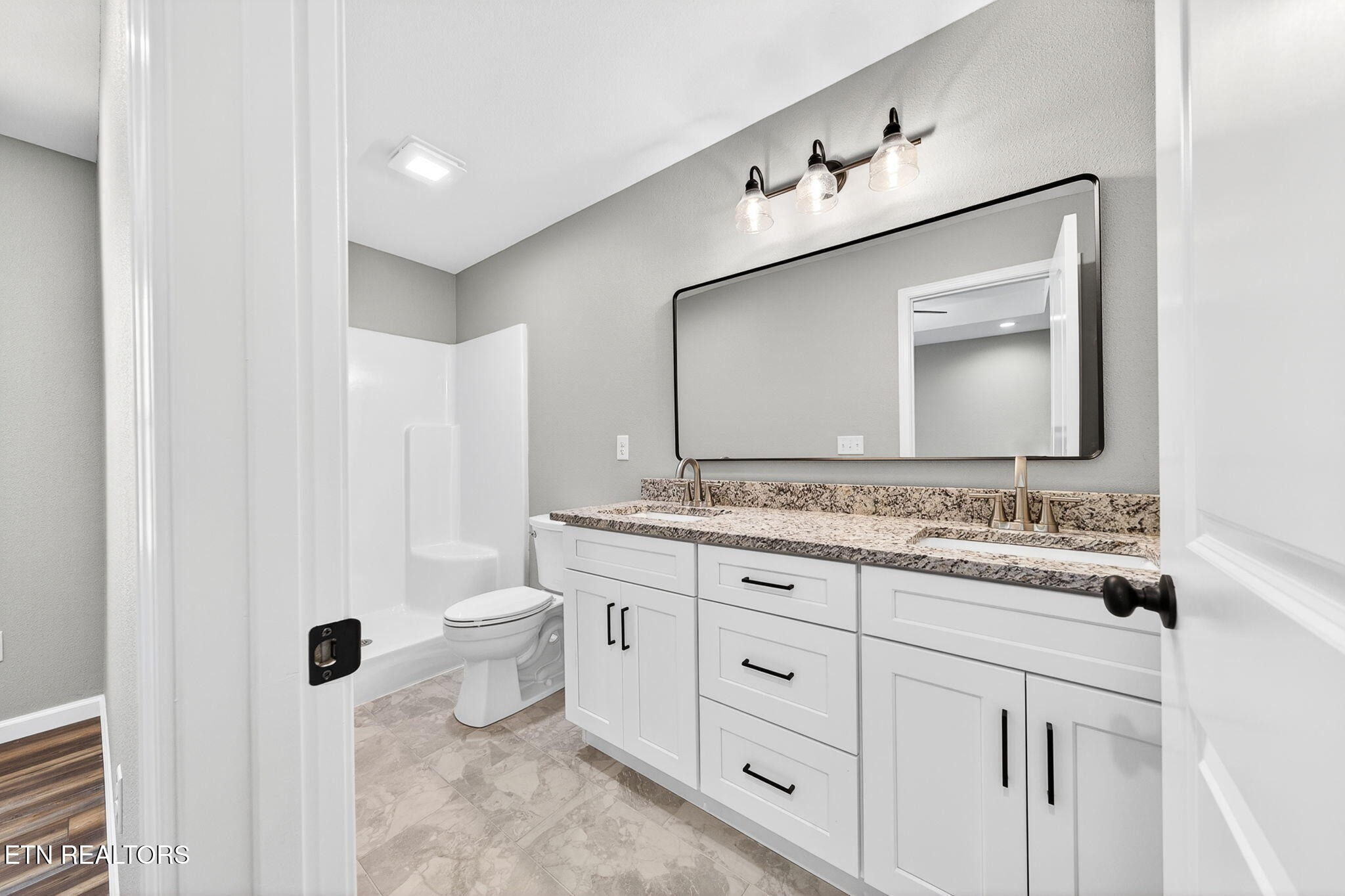 289 Rhododendron Circle Crossville, TN 38555 - Photo 16 of 32