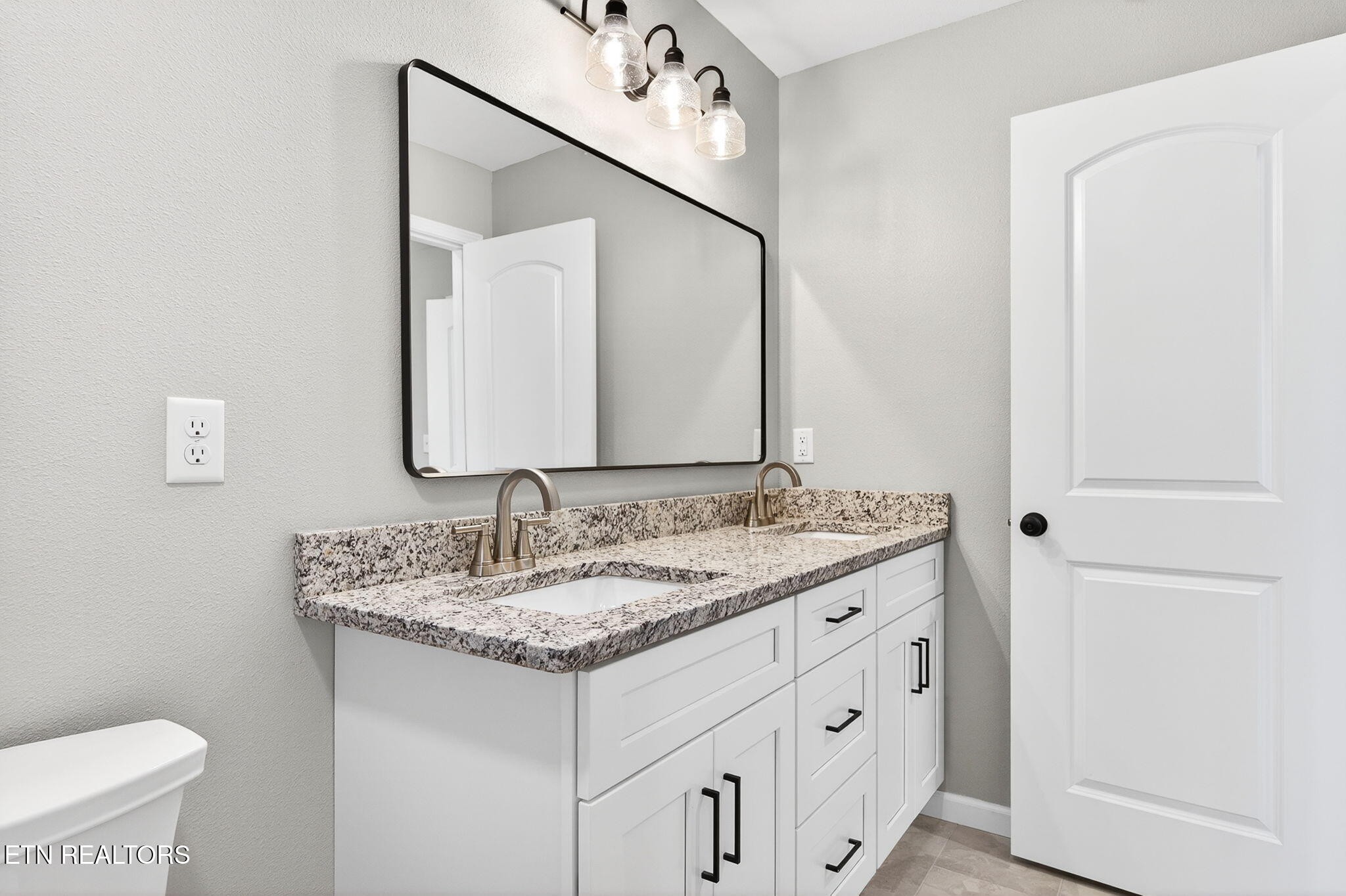 289 Rhododendron Circle Crossville, TN 38555 - Photo 17 of 32