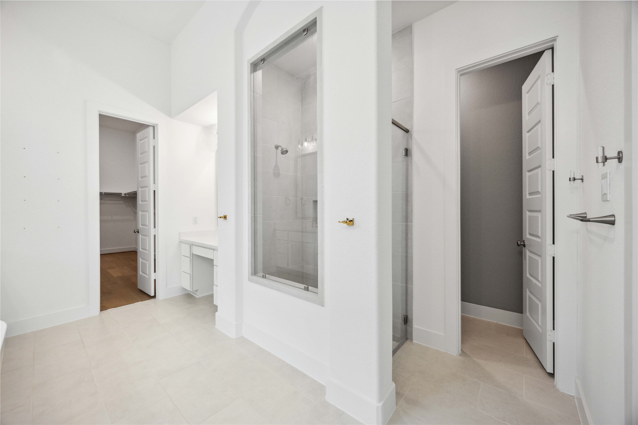 2711 Merlin Way Katy, TX 77493 - Photo 36 of 50 Spa like primary bathroom