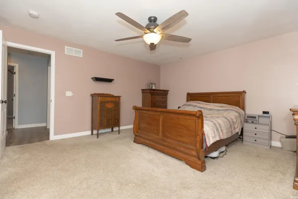 $543,540 | 5555 Lakeside Drive, Newburgh, IN 47630