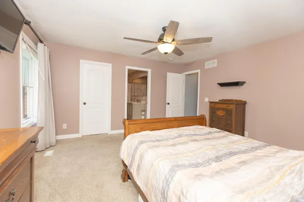 $543,540 | 5555 Lakeside Drive, Newburgh, IN 47630