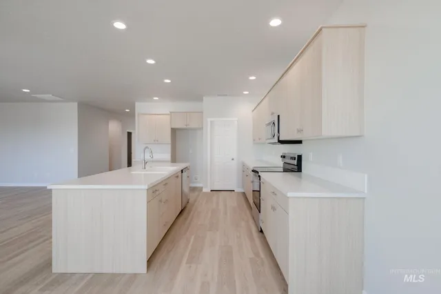 $570,990 | 17250 North Swan Springs Place, Nampa, ID 83687