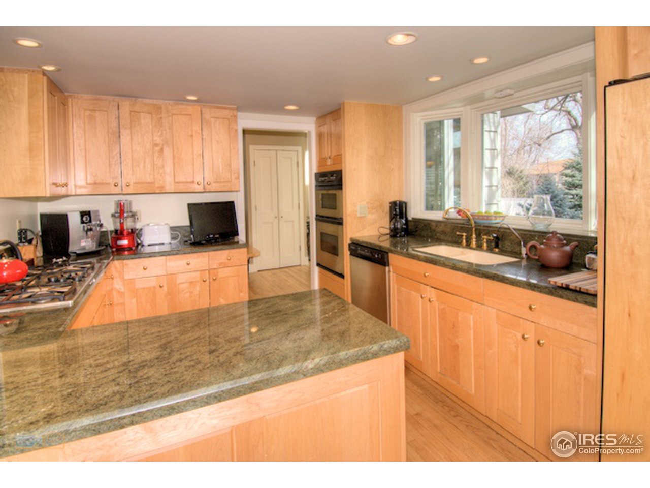 1900 Baseline Road Boulder, CO 80302 - Photo 10 of 25 Gallery Image 10