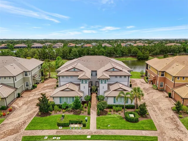 $839,000 | 7411 Divot Loop, Unit 16D, Bradenton, FL 34202