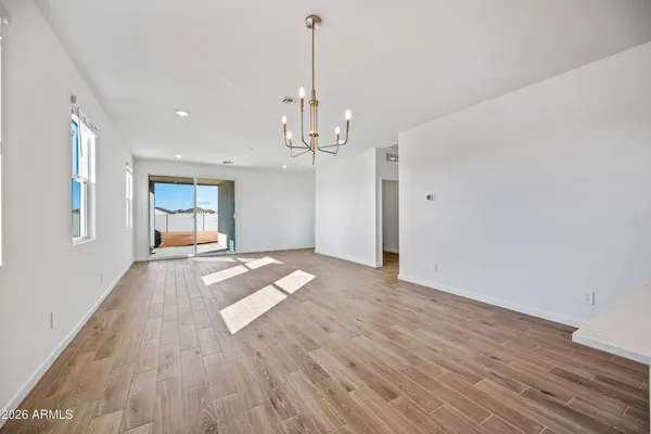 $2,250 | 2436 Fortana Drive, San Tan Valley, AZ 85143