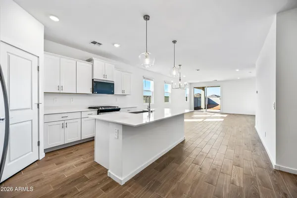 $2,250 | 2436 Fortana Drive, San Tan Valley, AZ 85143