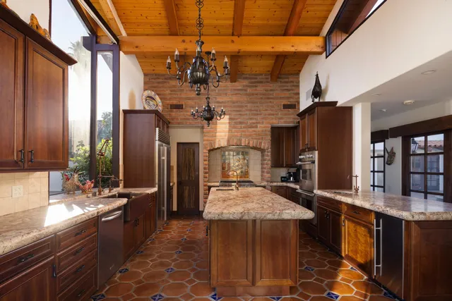 $3,950,000 | 78180 Hacienda La Quinta Drive, La Quinta, CA 92253