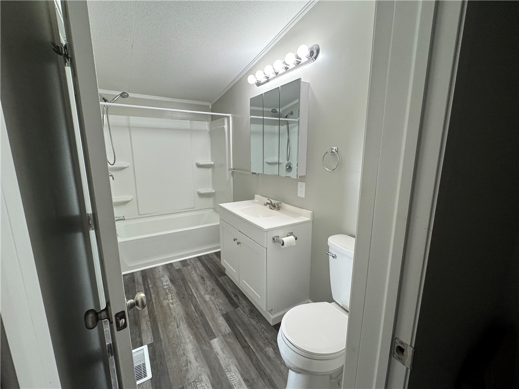 324 Ellis Road Laurens, NY 13796 - Photo 17 of 38