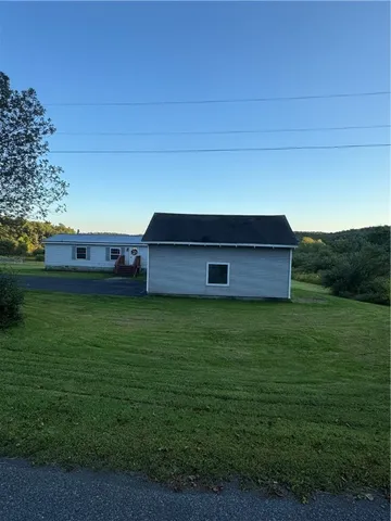 $195,000 | 324 Ellis Road, Laurens, NY 13796