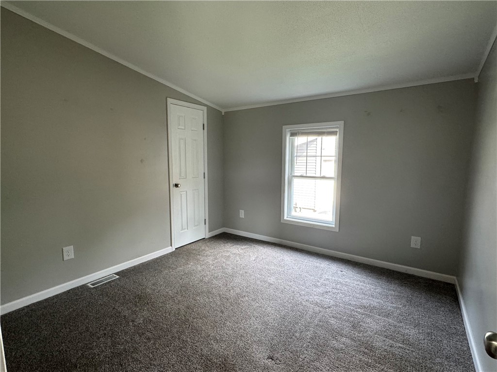 324 Ellis Road Laurens, NY 13796 - Photo 21 of 38