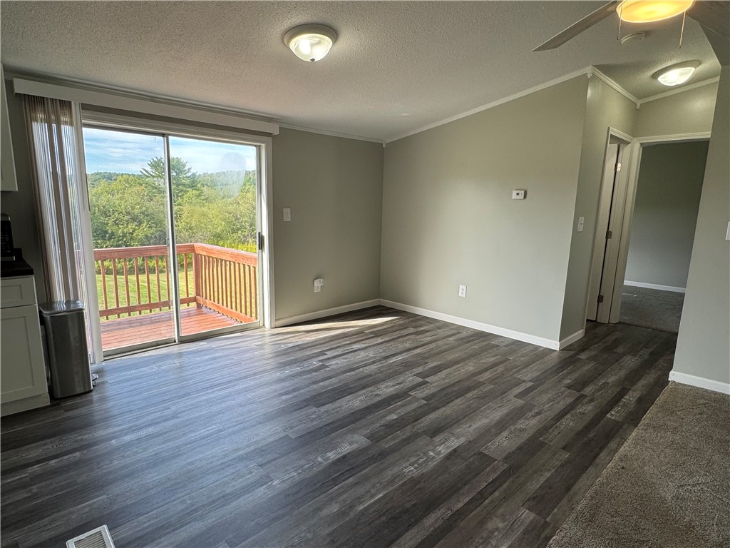 324 Ellis Road Laurens, NY 13796 - Photo 23 of 38