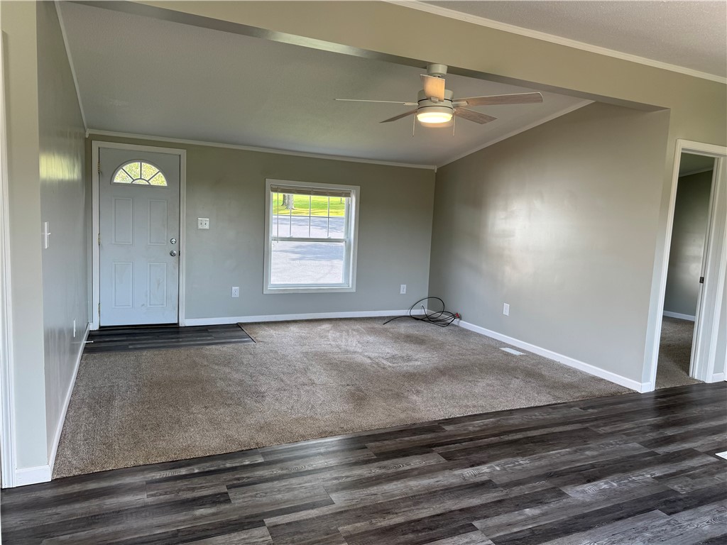 324 Ellis Road Laurens, NY 13796 - Photo 4 of 38