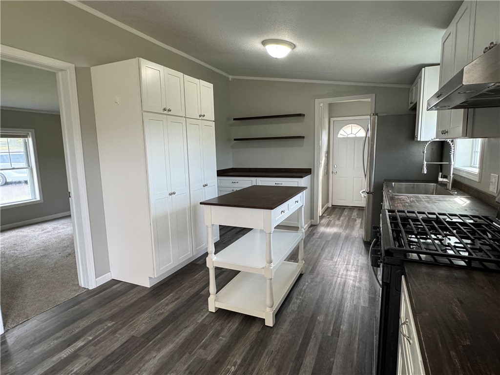 324 Ellis Road Laurens, NY 13796 - Photo 8 of 38