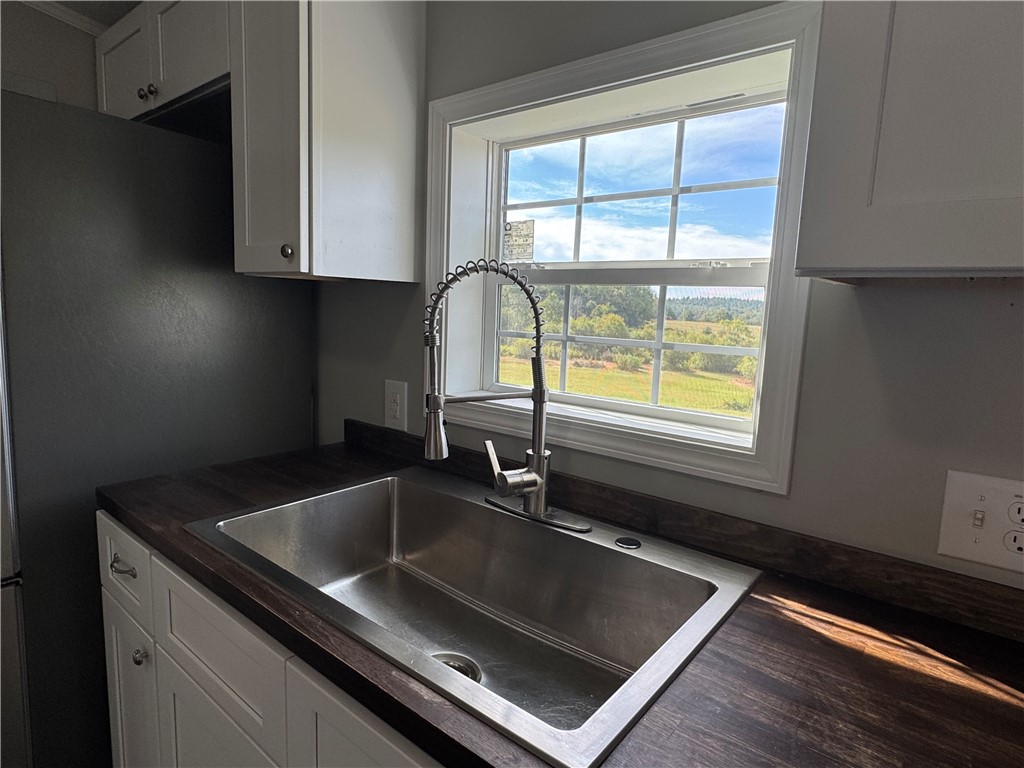 324 Ellis Road Laurens, NY 13796 - Photo 10 of 38