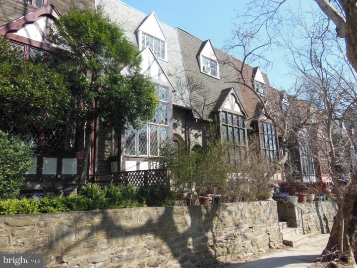 241 Richfield Road Upper Darby, PA 19082 - Photo 3 of 24 a front view of a house with a yard