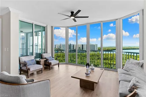 $1,595,000 | 325 Dunes Boulevard, Unit 904, Naples, FL 34110