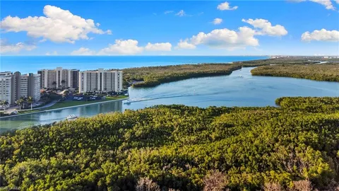 $1,595,000 | 325 Dunes Boulevard, Unit 904, Naples, FL 34110