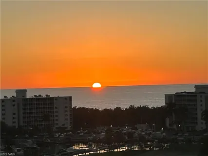 $1,595,000 | 325 Dunes Boulevard, Unit 904, Naples, FL 34110