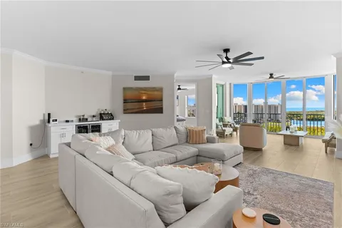 $1,595,000 | 325 Dunes Boulevard, Unit 904, Naples, FL 34110