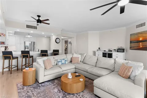 $1,595,000 | 325 Dunes Boulevard, Unit 904, Naples, FL 34110