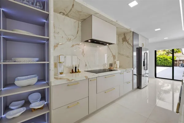 $18,000 | 1117 Adams Street, Hollywood, FL 33019