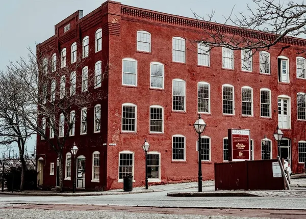 $1,900 | 87 North Water Street, Unit 201, New Bedford, MA 02740