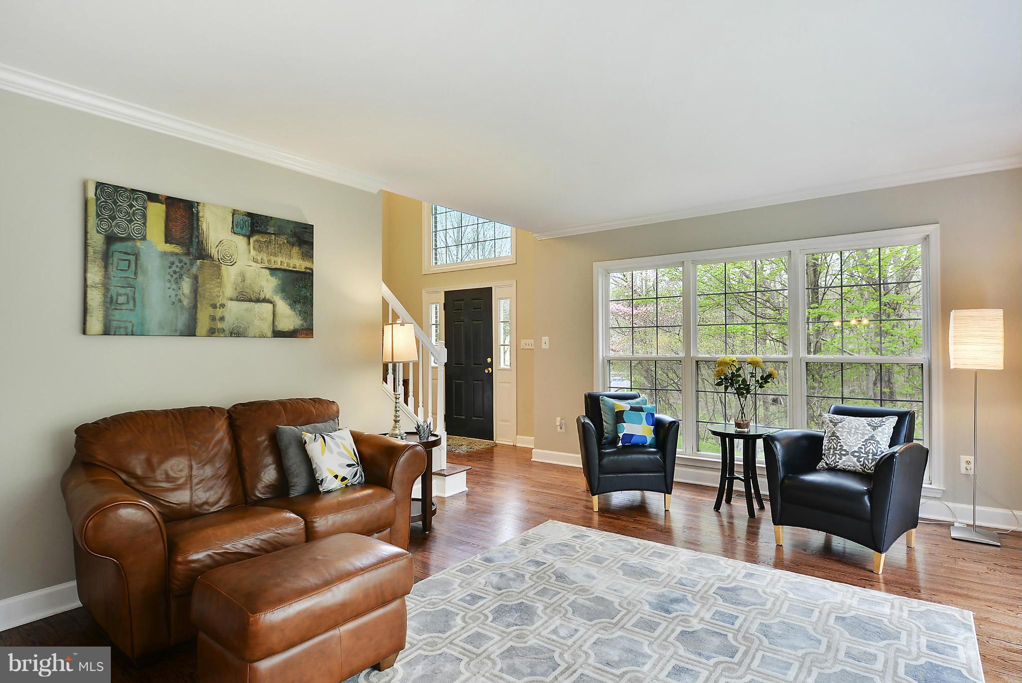 20947 Sunnyacres Road Gaithersburg, MD 20882 - Photo 14 of 30 Living Room