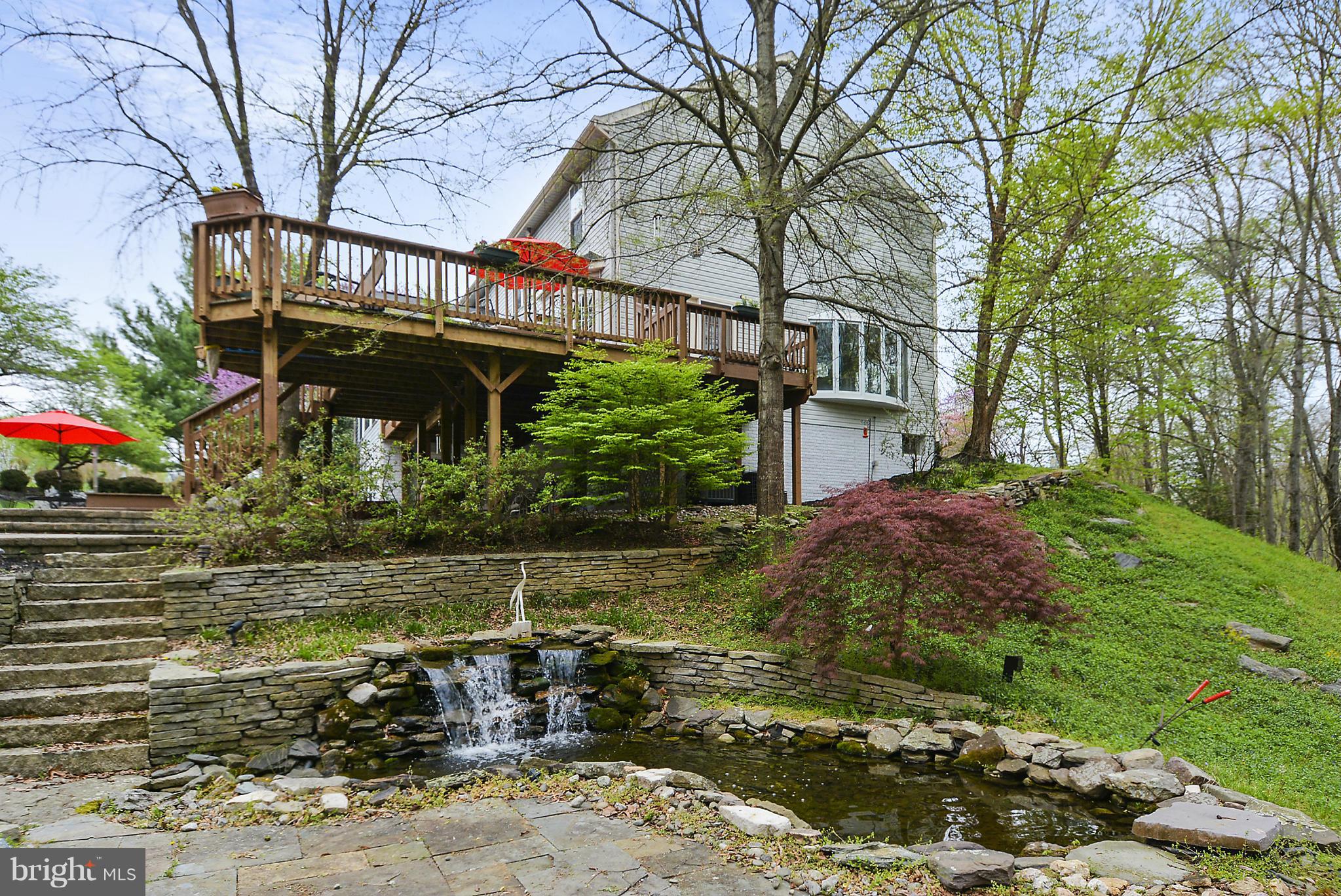 20947 Sunnyacres Road Gaithersburg, MD 20882 - Photo 28 of 30 Exterior (Rear)